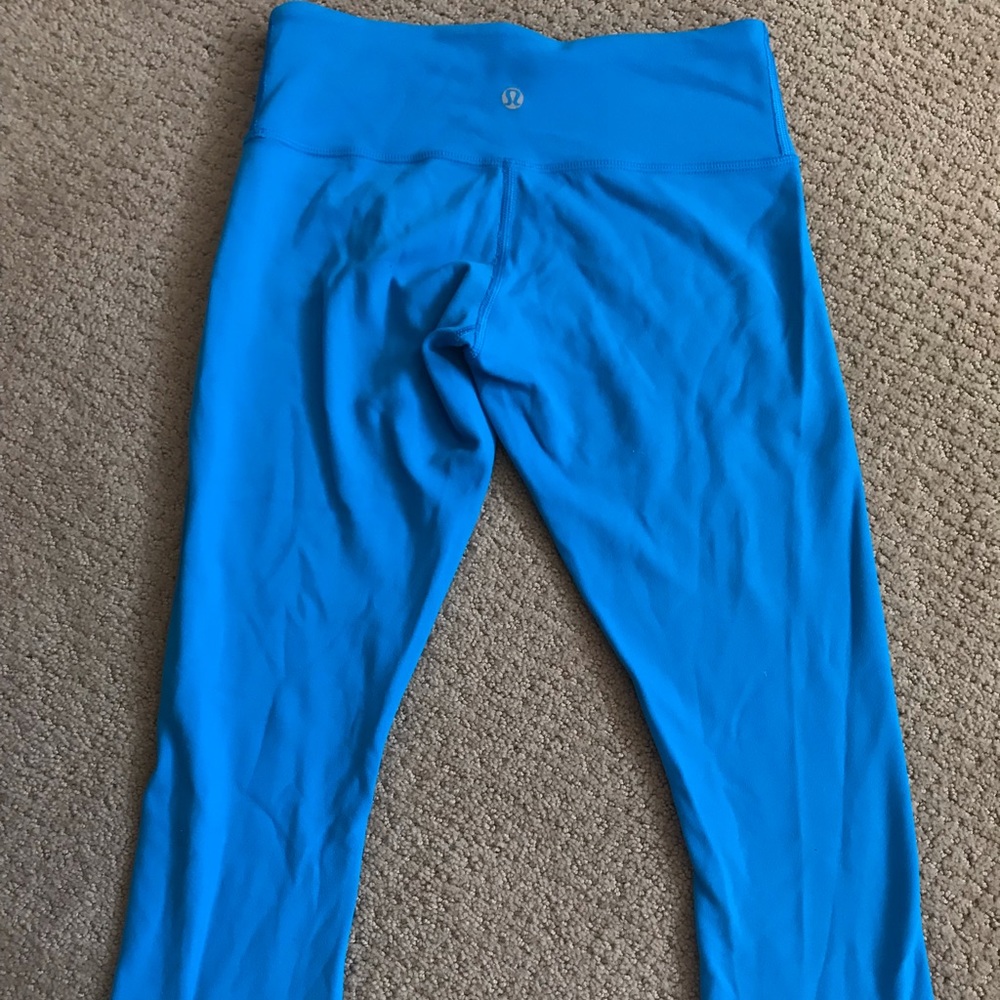 Lululemon Reversible Wunder Under Blue Crop Pants